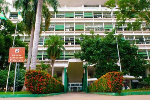 Cuidadores de alunos especiais passam a contar com gratificação de até 40%