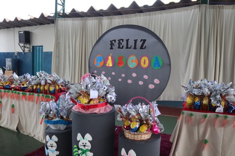 Prefeitura entrega 9 mil ovos de Páscoa a crianças de Barra do Garças
